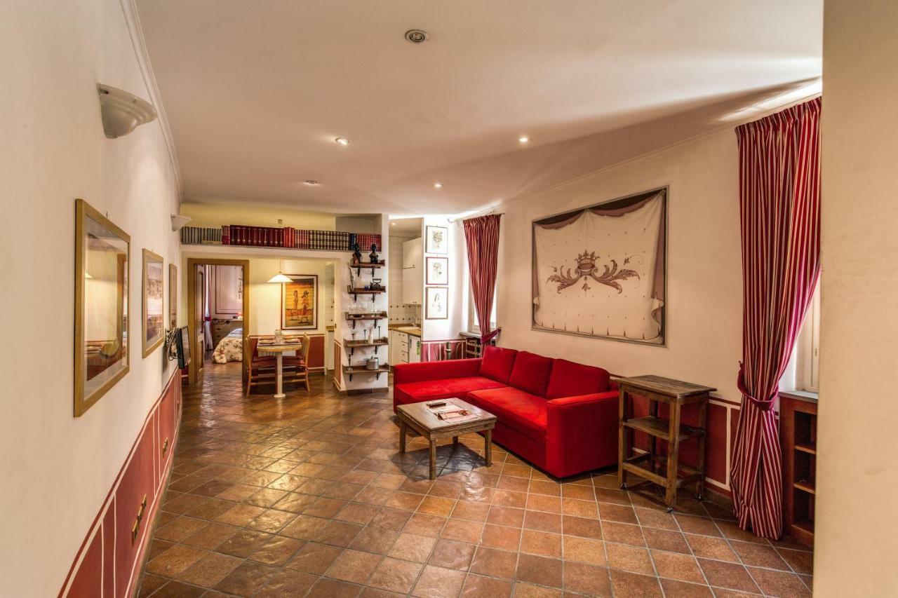 Apartament Lovely Flat By The Trevi Fountain Rzym Zewnętrze zdjęcie